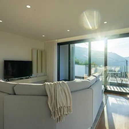 Geres Paradise: Waterfall View